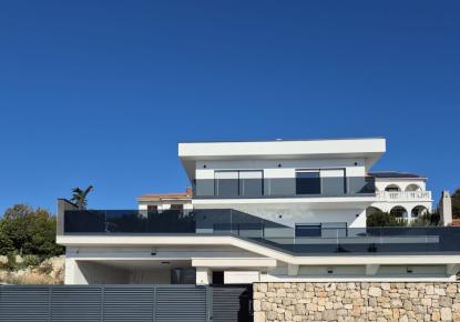 Вилла за 1 560 000 евро в Нови-Винодольски, Хорватия