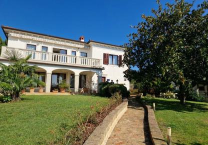 Дом за 1 750 000 евро в Умаге, Хорватия