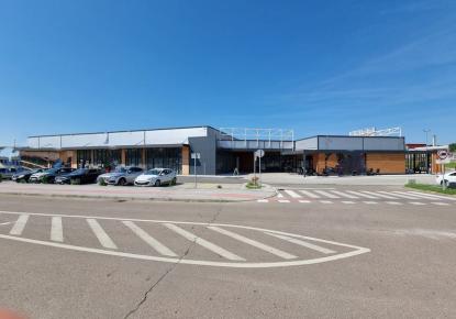 Коммерческая недвижимость за 2 800 000 евро в Птуе, Словения