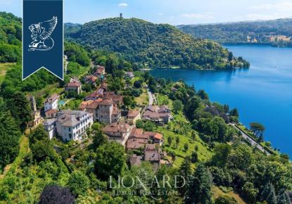 Вилла за 3 950 000 евро в Новаре, Италия