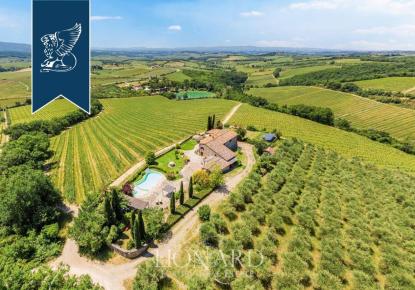 Ферма за 2 100 000 евро в Кастеллина-ин-Кьянти, Италия