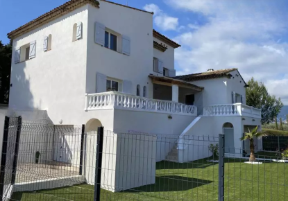 Квартира за 430 000 евро в Каннах, Франция