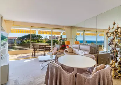 Апартаменты за 655 000 евро в Каннах, Франция