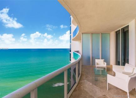 Квартира за 1 105 360 евро в Майами, США