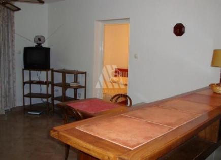 Квартира за 210 000 евро в Святом Стефане, Черногория