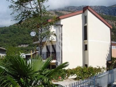 Дом за 730 000 евро в Сутоморе, Черногория