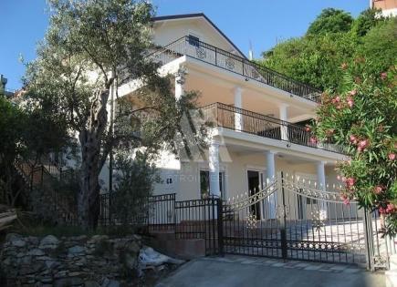 Дом за 835 000 евро в Улцине, Черногория