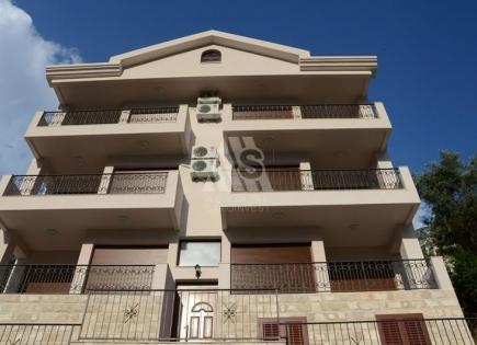 Квартира за 169 000 евро в Доброте, Черногория
