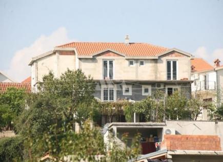 Дом за 250 000 евро в Тивате, Черногория