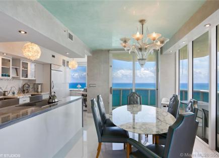Апартаменты за 2 267 111 евро в Майами, США