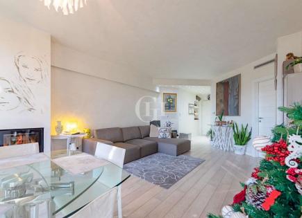 Апартаменты за 700 000 евро у озера Гарда, Италия