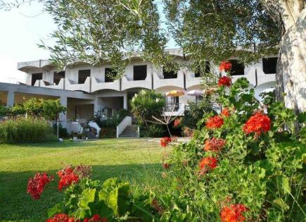 Отель, гостиница за 900 000 евро на Кассандре, Греция