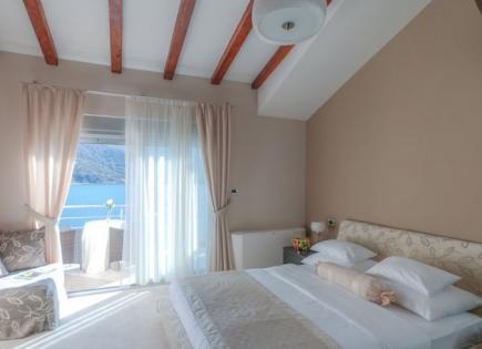 Отель, гостиница за 1 300 000 евро в Каменари, Черногория