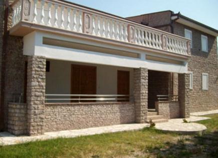 Дом за 320 000 евро в Баре, Черногория