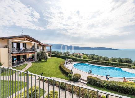 Квартира за 320 000 евро у озера Гарда, Италия