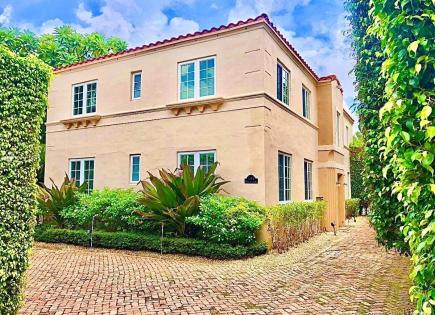 Доходный дом за 4 205 734 евро в Майами, США