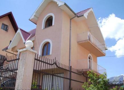 Дом за 135 000 евро в Жабляке, Черногория