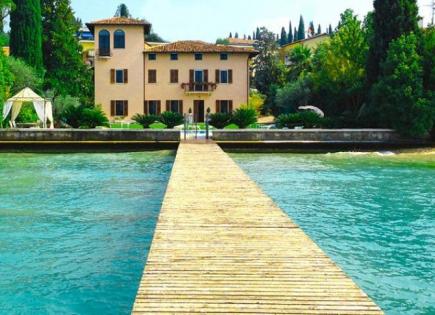 Вилла за 9 000 000 евро у озера Гарда, Италия