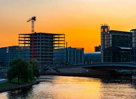 Коммерческая недвижимость за 2 100 000 евро в Берлине, Германия