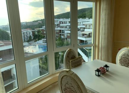 Квартира за 79 000 евро в Елените, Болгария