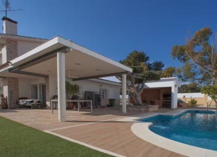 Дом за 375 000 евро в Рода-де-Баре, Испания