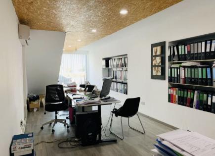 Офис за 310 000 евро в Лимасоле, Кипр