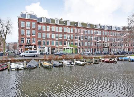 Апартаменты за 560 000 евро в Амстердаме, Нидерланды