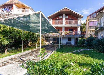 Дом за 160 000 евро в Херцег-Нови, Черногория