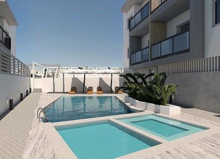 Апартаменты за 170 000 евро в Бенихофаре, Испания