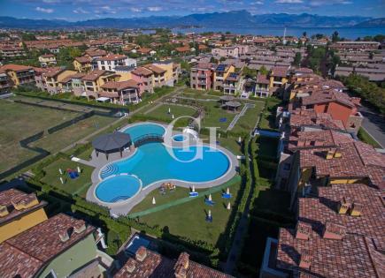 Апартаменты за 295 000 евро у озера Гарда, Италия