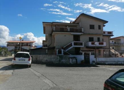 Дом за 78 000 евро в Скалее, Италия