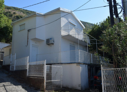 Коммерческая недвижимость за 100 000 евро в Сутоморе, Черногория