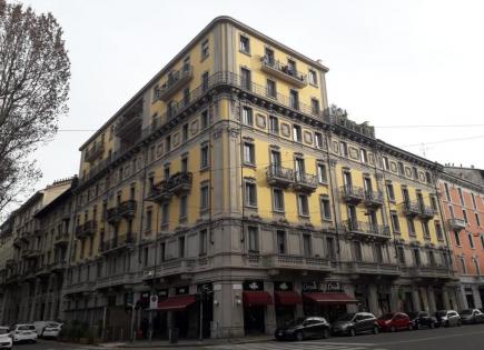 Апартаменты за 1 350 000 евро в Милане, Италия