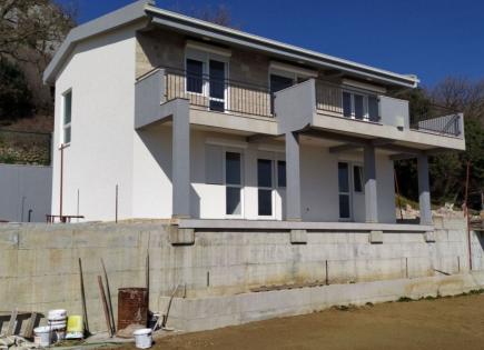 Дом за 300 000 евро в Сутоморе, Черногория