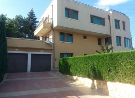 Дом за 560 000 евро в Варне, Болгария
