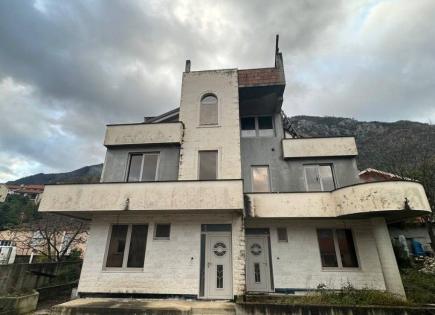 Вилла за 800 000 евро в Прчани, Черногория