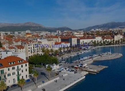 Коммерческая недвижимость за 1 100 000 евро в Сплите, Хорватия