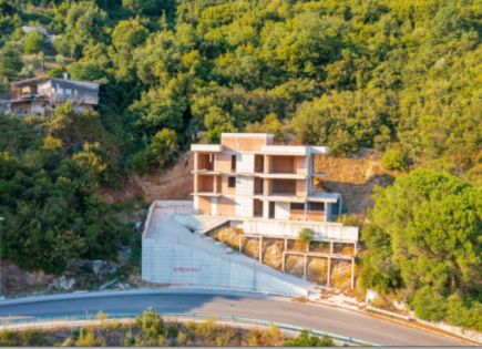 Дом за 695 000 евро в Мельине, Черногория