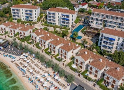 Вилла за 1 700 000 евро в Доброте, Черногория