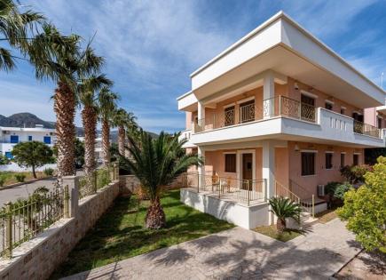 Квартира за 250 000 евро в Иерапетре, Греция
