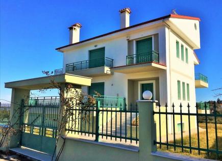 Дом за 420 000 евро в Салониках, Греция