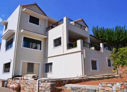 Дом за 1 470 000 евро в Ласити, Греция