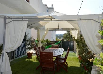 Квартира за 210 000 евро в Рафине, Греция