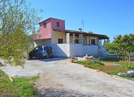 Дом за 220 000 евро в Айос-Констаниносе, Греция