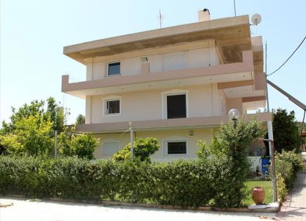 Квартира за 300 000 евро в Лагониси, Греция