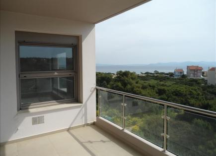 Квартира за 735 000 евро в Рафине, Греция