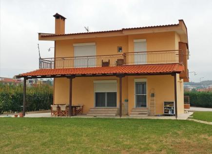 Дом за 1 350 000 евро в Пеле, Греция
