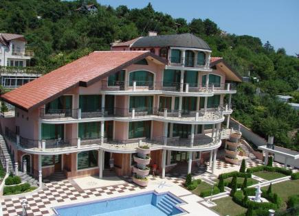 Отель, гостиница за 3 000 000 евро в Варне, Болгария