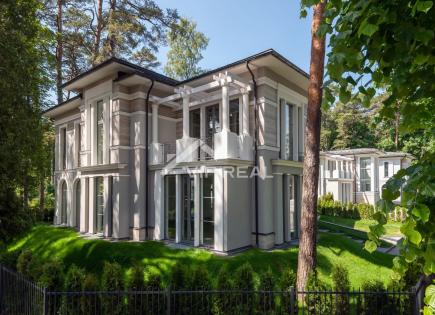 Дом за 2 400 000 евро в Юрмале, Латвия