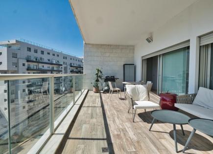 Квартира за 2 100 000 евро в Тель-Авиве, Израиль